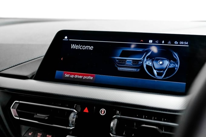 2025 BMW 1 Series