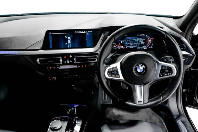 2025 BMW 1 Series