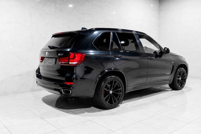 2025 BMW X5