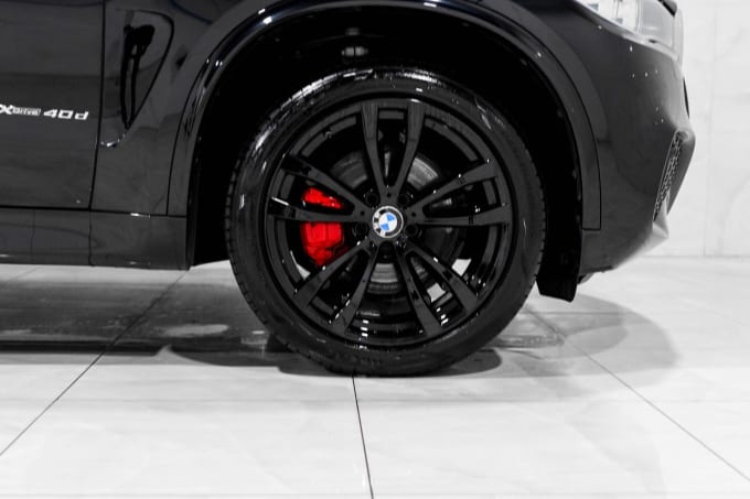 2025 BMW X5