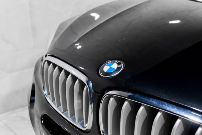 2025 BMW X5