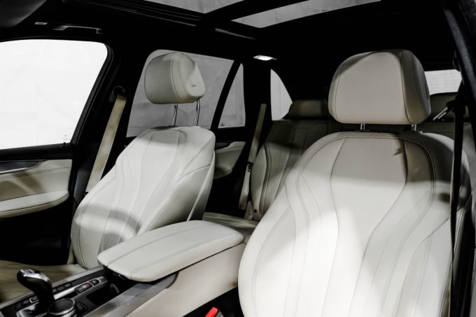 2025 BMW X5