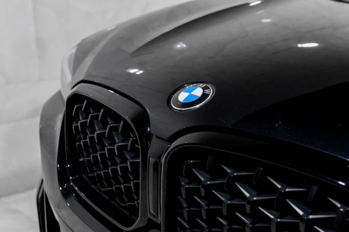 2025 BMW X4