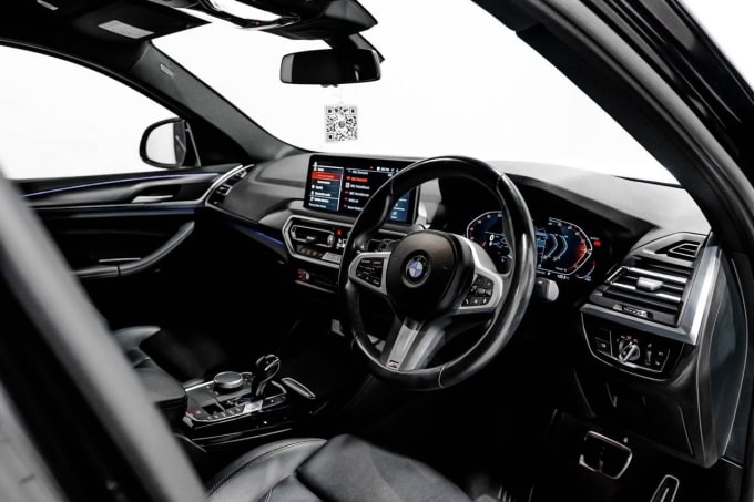 2025 BMW X4