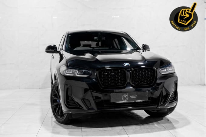 2025 BMW X4