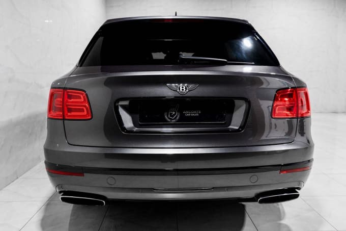 2025 Bentley Bentayga