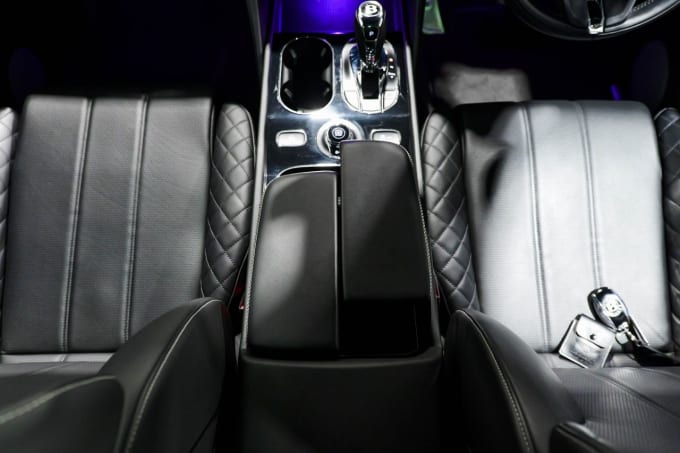 2025 Bentley Bentayga