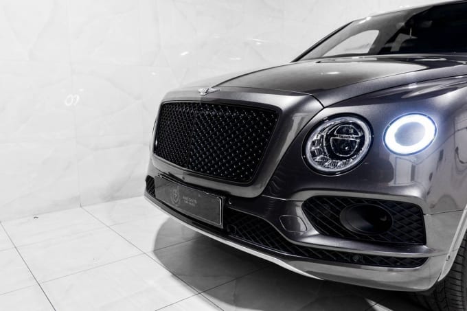 2025 Bentley Bentayga