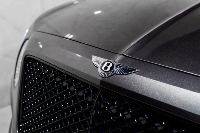 2025 Bentley Bentayga