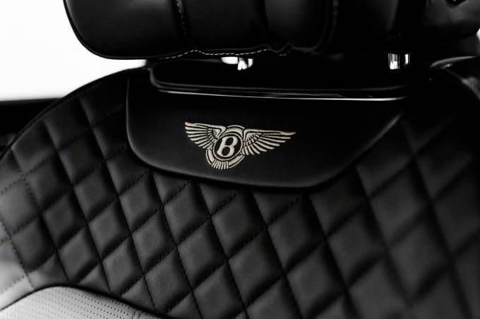 2025 Bentley Bentayga