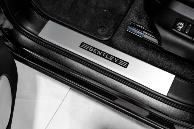 2025 Bentley Bentayga