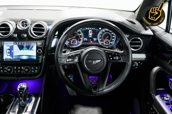 2025 Bentley Bentayga