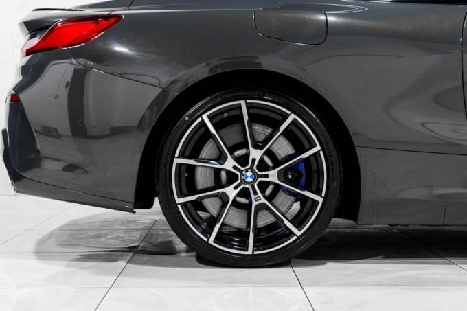 2025 BMW 8 Series