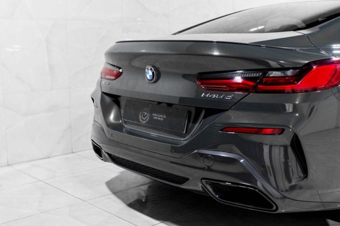 2025 BMW 8 Series