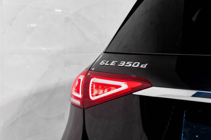 2025 Mercedes-benz Gle