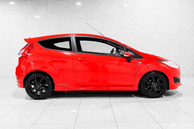 2025 Ford Fiesta