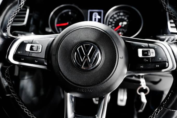 2025 Volkswagen Golf