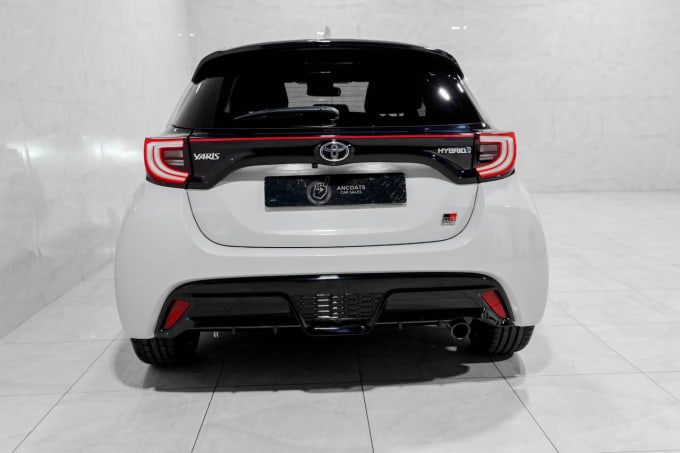 2025 Toyota Yaris
