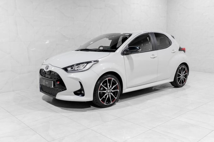 2025 Toyota Yaris