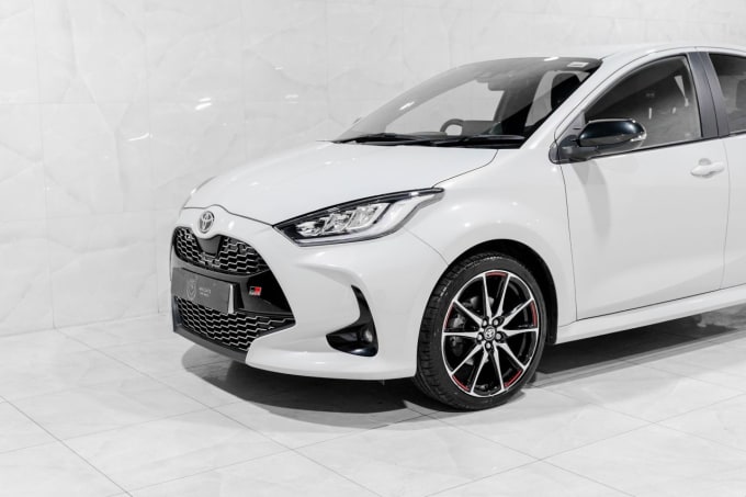 2025 Toyota Yaris