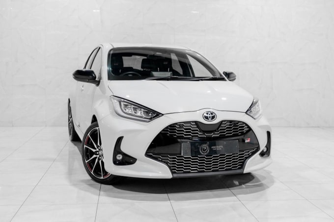 2025 Toyota Yaris