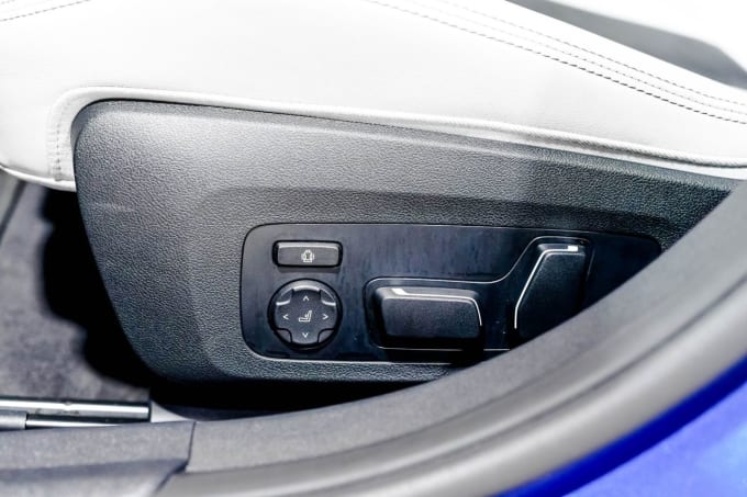 2025 BMW M3