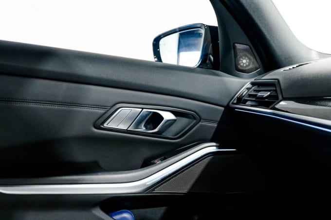 2025 BMW M3
