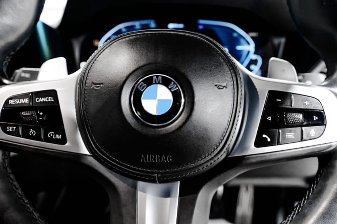 2025 BMW 3 Series
