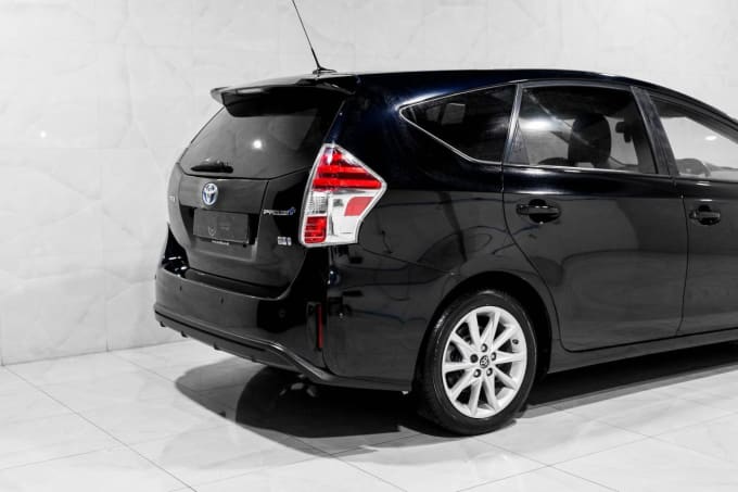 2025 Toyota Prius+