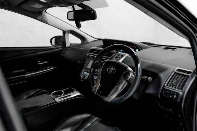 2025 Toyota Prius+