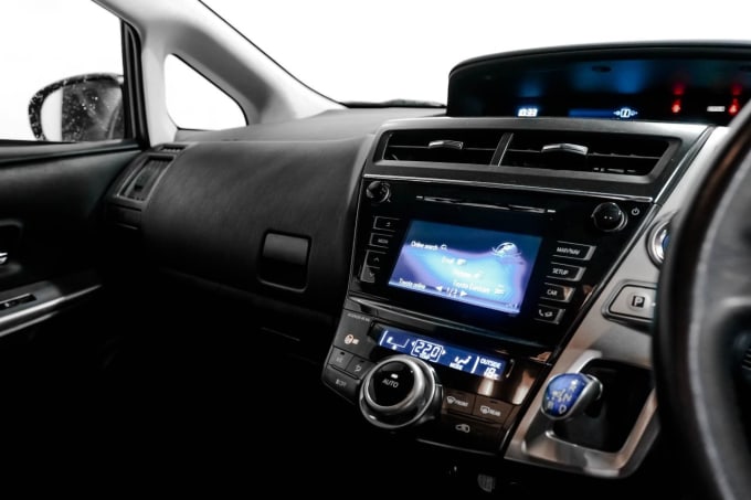 2025 Toyota Prius+