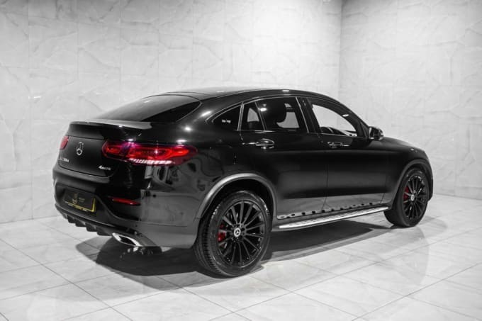 2025 Mercedes-benz Glc