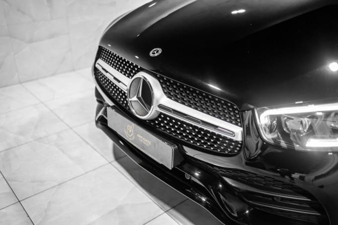 2025 Mercedes-benz Glc