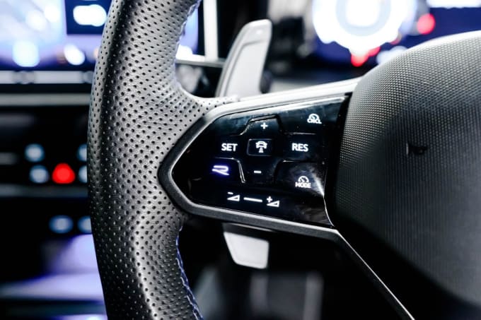 2025 Volkswagen Golf