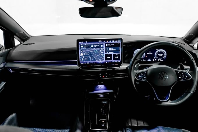 2025 Volkswagen Golf