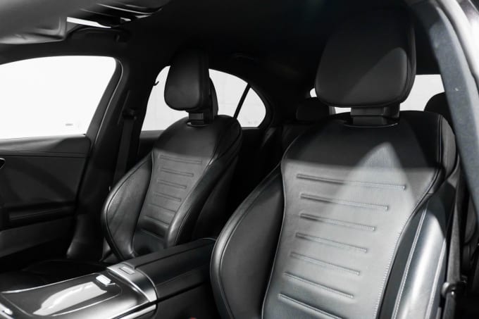 2025 Mercedes-benz C-class
