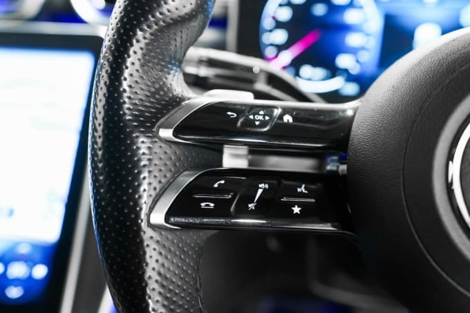 2025 Mercedes-benz C-class