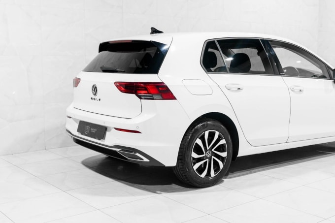 2025 Volkswagen Golf