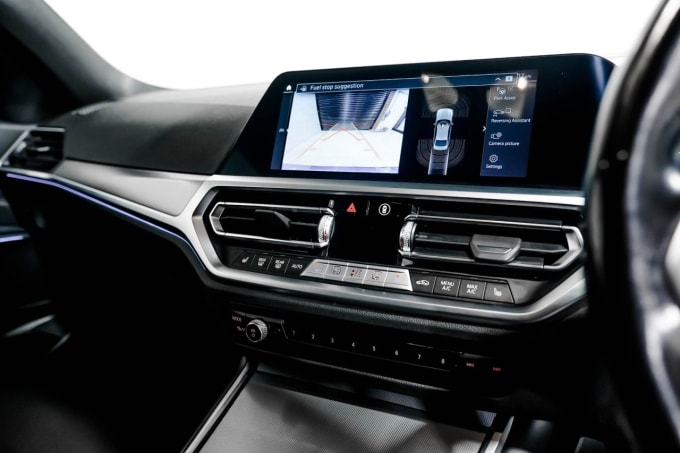 2025 BMW 3 Series