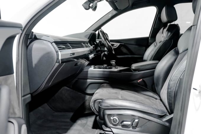 2025 Audi Q7