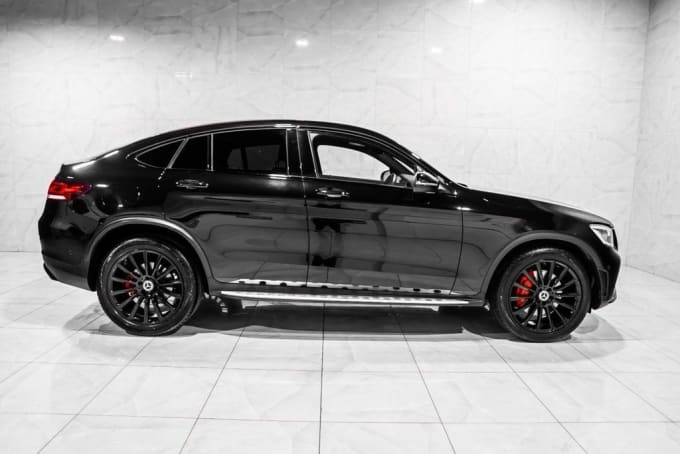 2025 Mercedes-benz Glc