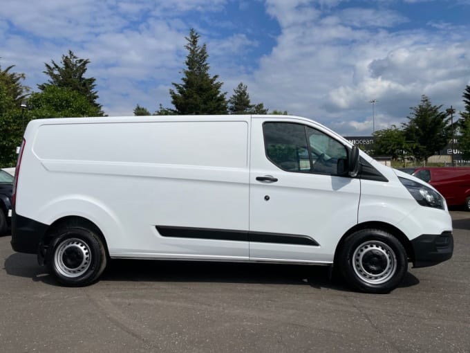 2024 Ford Transit Custom