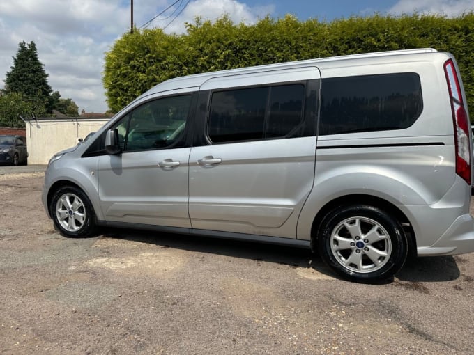 2024 Ford Grand Tourneo Connect