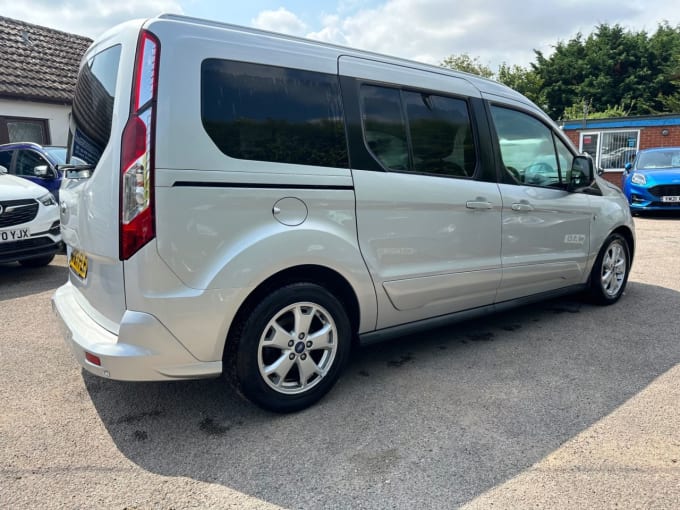 2024 Ford Grand Tourneo Connect