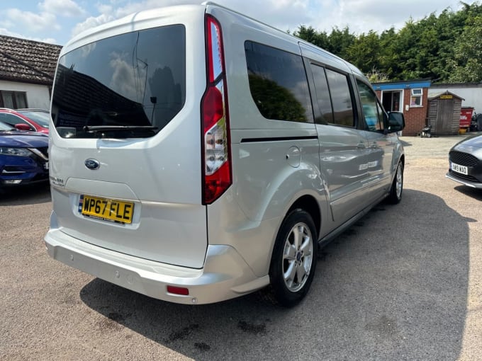 2024 Ford Grand Tourneo Connect