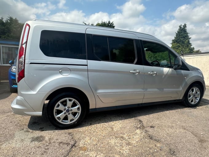 2024 Ford Grand Tourneo Connect