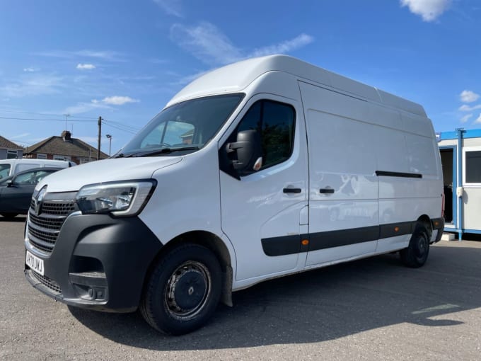 2024 Renault Master