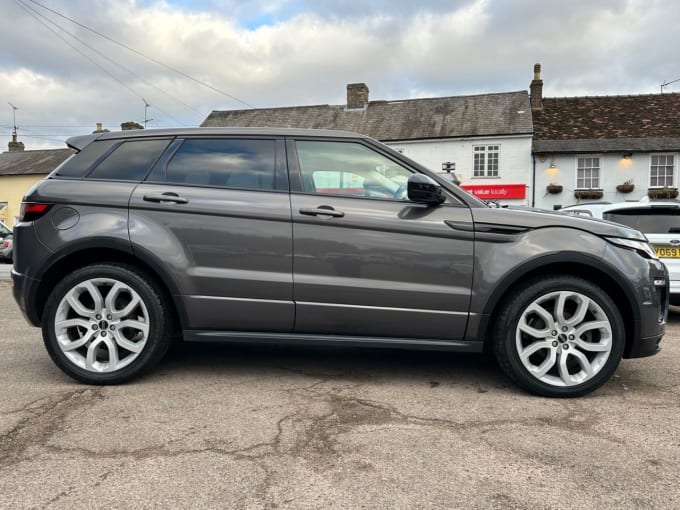 2025 Land Rover Range Rover Evoque