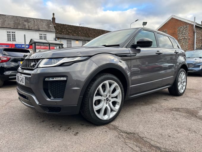 2025 Land Rover Range Rover Evoque