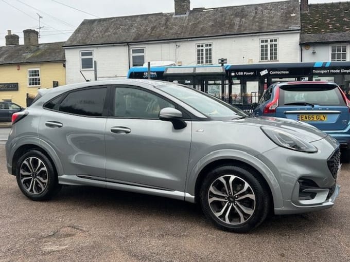 2025 Ford Puma